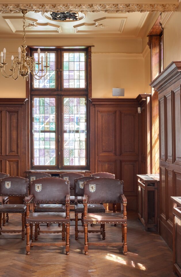 7 stadhuis eeklo int