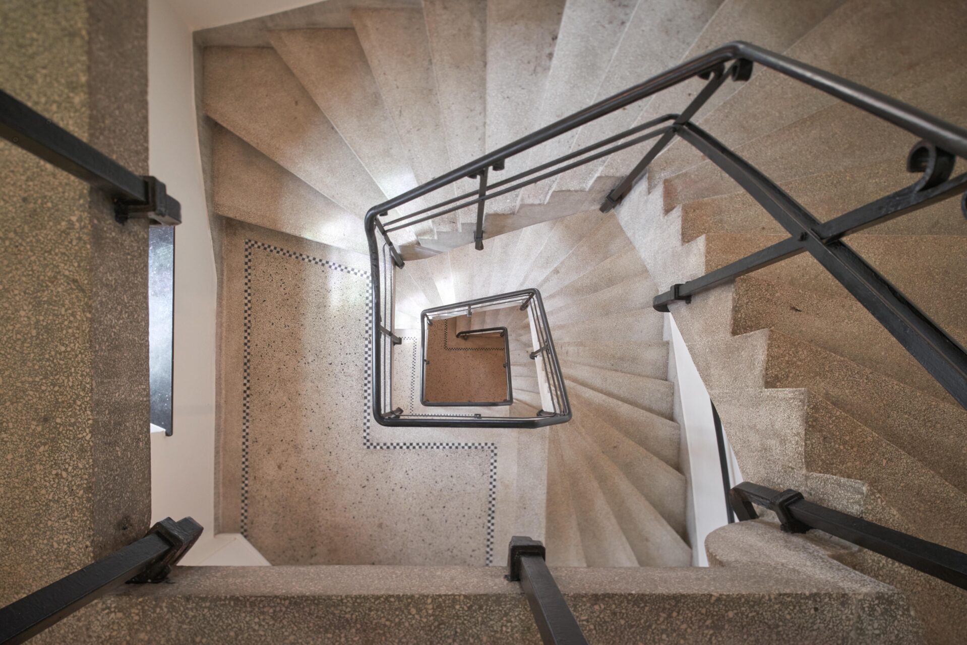 9 stadhuis eeklo int